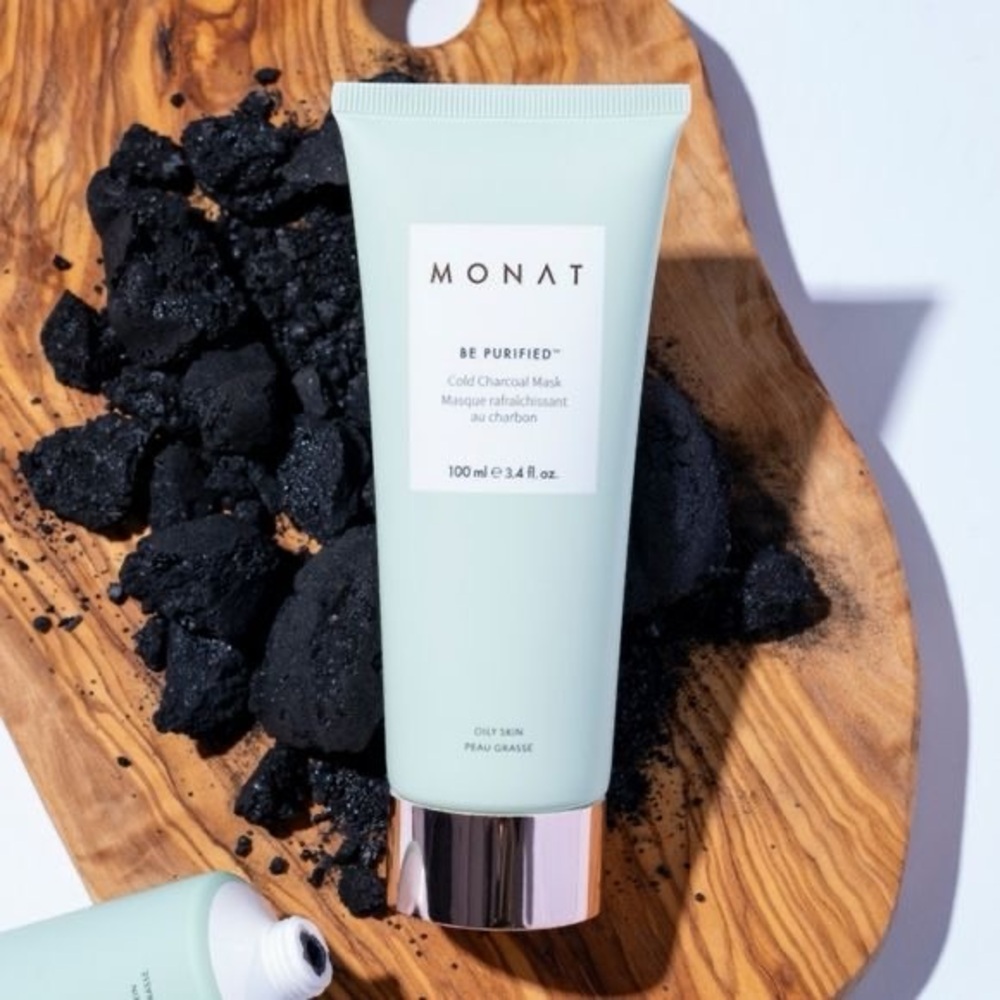 NEW! Monat Be Purified Cold Charcoal Mask
100ml e 3.4 fl. oz.